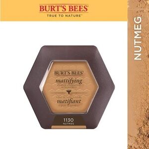 Burt's Bees Nutmeg Mattifying Powder with Bamboo - Nutmeg 1130